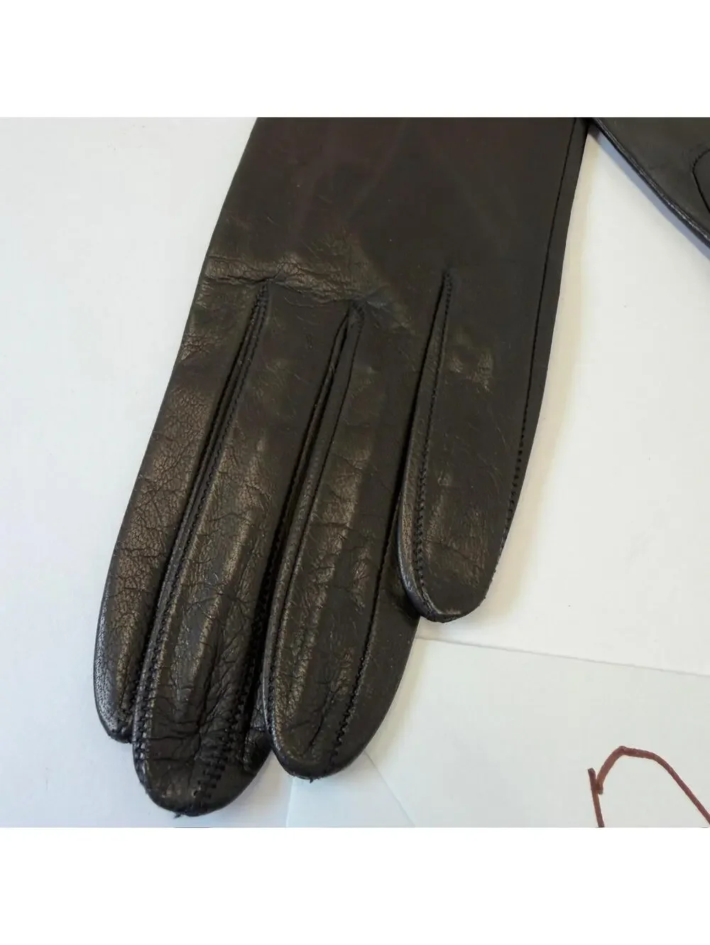 Neiman‎ Marcus Leather Gloves 6 1/2 Black 100% Silk Lining Made in Italy